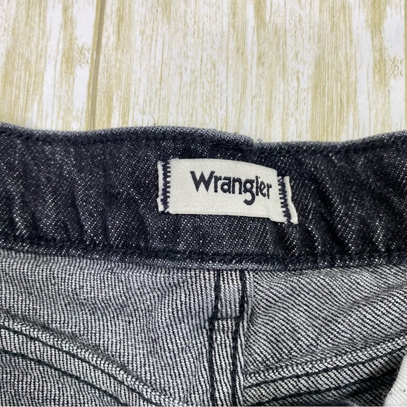 Wrangler Black High Rise The Festival Denim Shorts - Picture 6 of 8